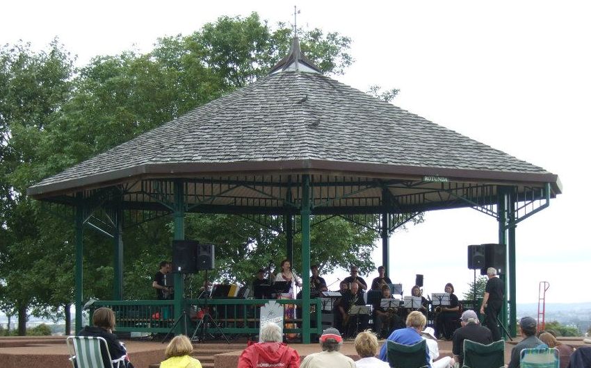 Prohibition Big Band at Cornwall Park 